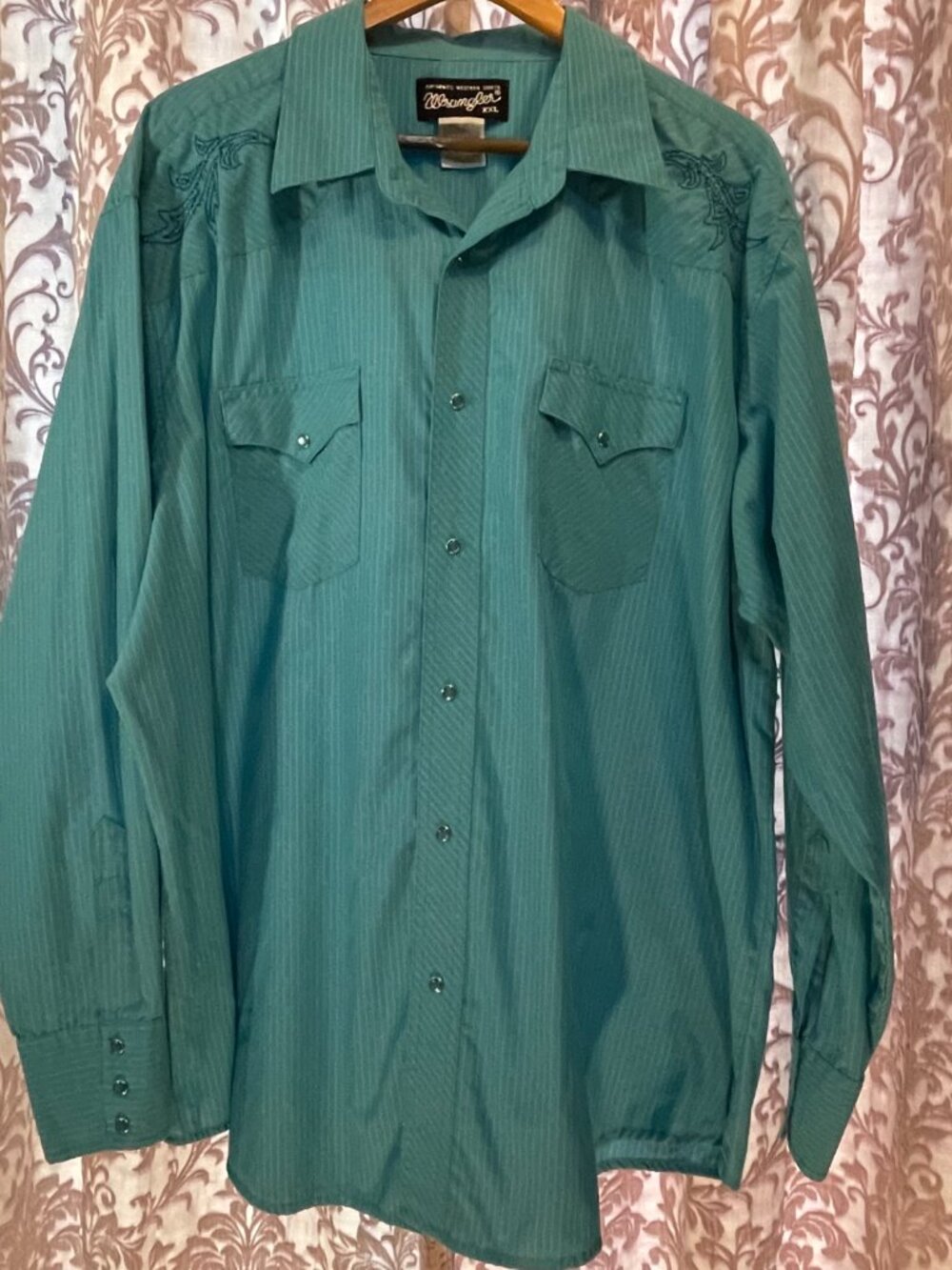 Men's XXL Wrangler Aqua/White Pinstripe Pearl Snap Long Sleeve Shirt - Picture 4 of 15